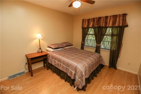 5154 Driftwood Dr, Davidson, NC 28036 photo 14