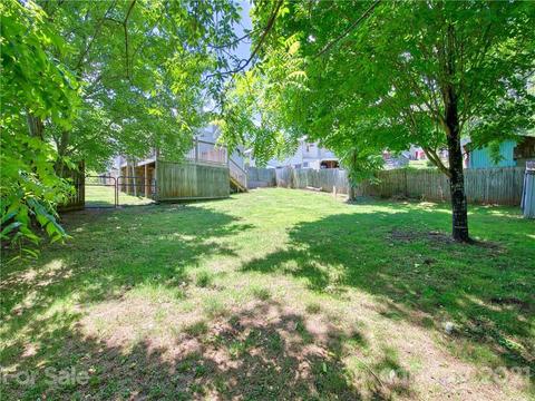 42 Wild Cherry Dr, Clyde, NC 28721 photo 3