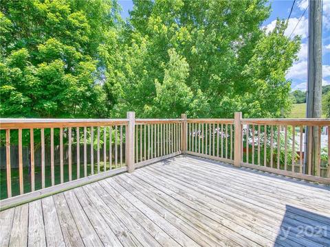 42 Wild Cherry Dr, Clyde, NC 28721 photo 5