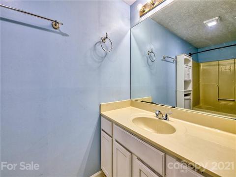 42 Wild Cherry Dr, Clyde, NC 28721 photo 16