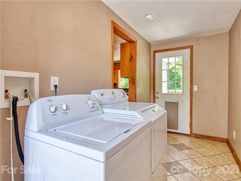42 Wild Cherry Dr, Clyde, NC 28721 photo 19