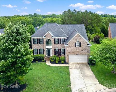 635 Panthers Way, Fort Mill, SC 29708 photo 3