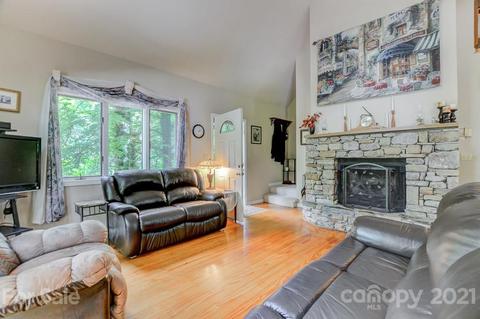 401 Hungry River Rd, Flat Rock, NC 28731 photo 23