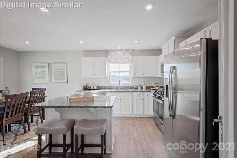  5516 Hughesdale Dr #167, Charlotte, NC 28215 photo 5