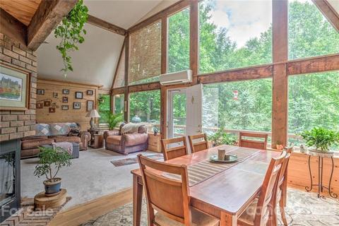 51 Gardenside Rd, Mars Hill, NC 28754 photo 4