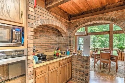 51 Gardenside Rd, Mars Hill, NC 28754 photo 11