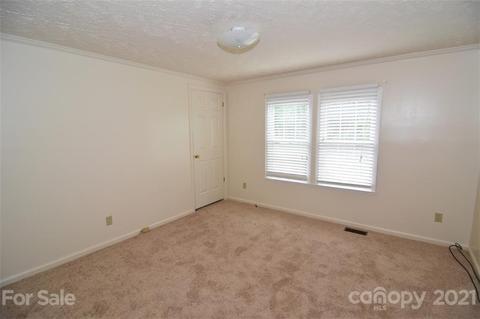 5930 Leil Rd, Hickory, NC 28602 photo 24