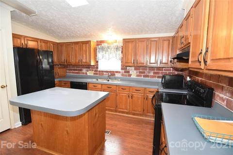 5930 Leil Rd, Hickory, NC 28602 photo 6