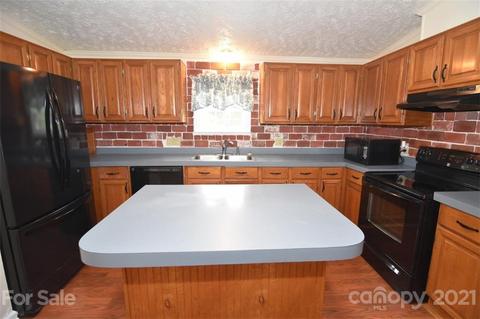 5930 Leil Rd, Hickory, NC 28602 photo 7