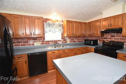 5930 Leil Rd, Hickory, NC 28602 photo 8