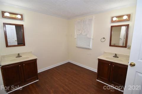5930 Leil Rd, Hickory, NC 28602 photo 18