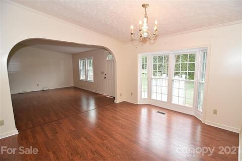 5930 Leil Rd, Hickory, NC 28602 photo 13