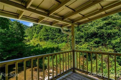 606 Spillcorn Rd, Marshall, NC 28753 photo 2