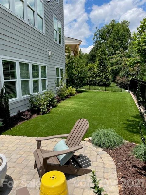 9010 Robbins Pond Rd, Cornelius, NC 28031 photo 4