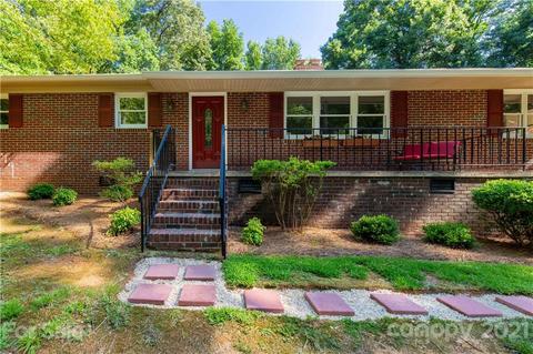 814 Forest Dr, Lancaster, SC 29720 photo 2