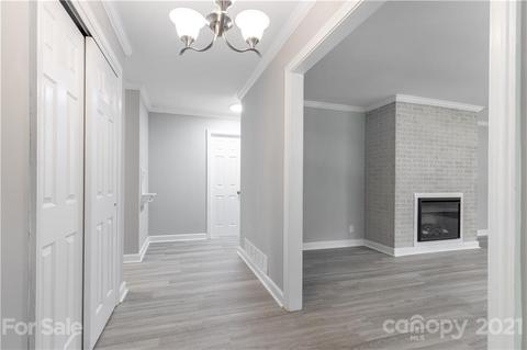 814 Forest Dr, Lancaster, SC 29720 photo 5
