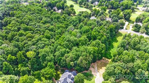 937 Martingale Ln, Davidson, NC 28036 photo 1