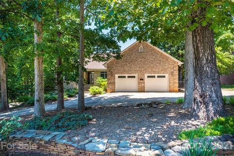 4232 Windsor Ct, Hickory, NC 28602 photo 4