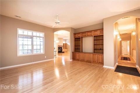 4232 Windsor Ct, Hickory, NC 28602 photo 19