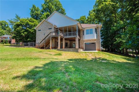 4232 Windsor Ct, Hickory, NC 28602 photo 6