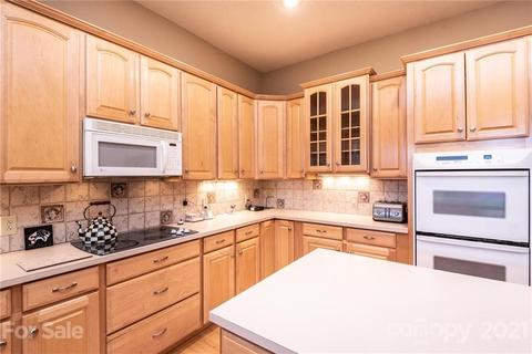 4232 Windsor Ct, Hickory, NC 28602 photo 28