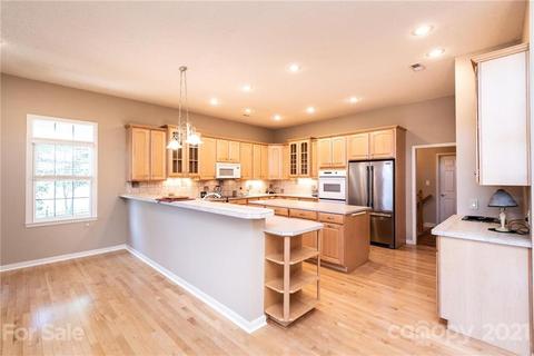 4232 Windsor Ct, Hickory, NC 28602 photo 26