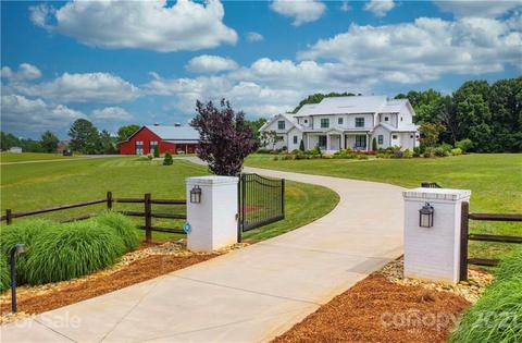 10573 Archer Rd, Davidson, NC 28036 photo 2