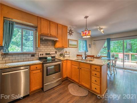 308 Utopia Dr, Cullowhee, NC 28723 photo 3