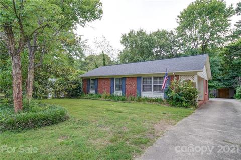 809 E John St, Matthews, NC 28105 photo 37
