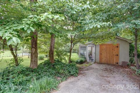 809 E John St, Matthews, NC 28105 photo 33