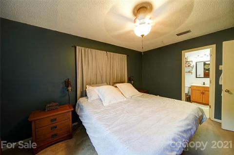 809 E John St, Matthews, NC 28105 photo 26