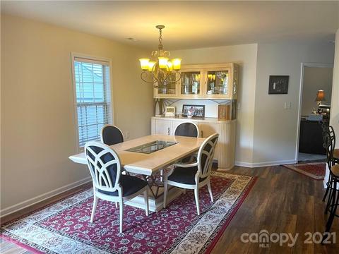 112 4th Ave NE, Conover, NC 28613 photo 9