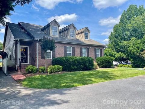 112 4th Ave NE, Conover, NC 28613 photo 1