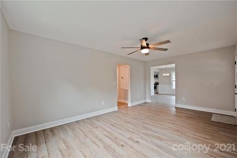 905 11th St, Kannapolis, NC 28083 photo 10