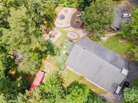 121 Pine Dr, Flat Rock, NC 28731 photo 10
