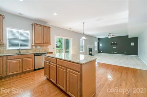 244 Lorraine Rd, Fort Mill, SC 29708 photo 5
