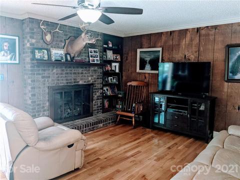 103 Self Dr, Morganton, NC 28655 photo 9