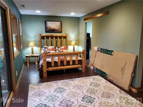 90 Overlook Dr, Spruce Pine, NC 28777 photo 4