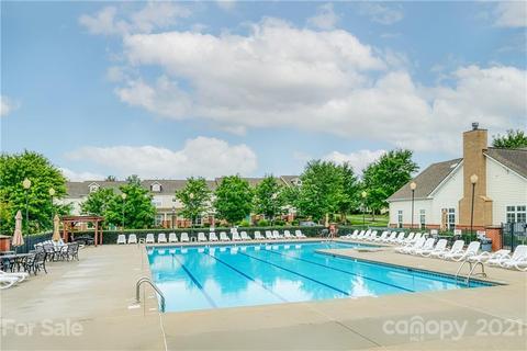 16724 Amberside E Rd E, Cornelius, NC 28031 photo 15