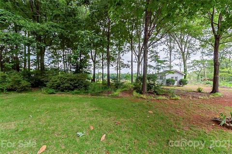 2300 Waverly Dr, Monroe, NC 28112 photo 14
