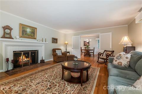 41 Glenwalden Cir, Tryon, NC 28782 photo 9