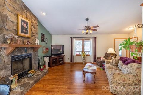 686 Thunderbird Rd, Sylva, NC 28779 photo 15