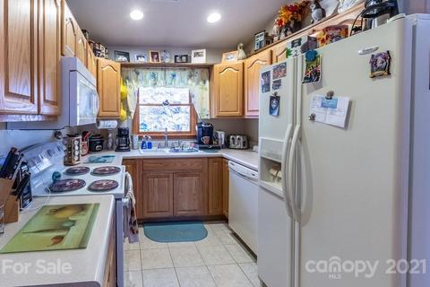 686 Thunderbird Rd, Sylva, NC 28779 photo 17