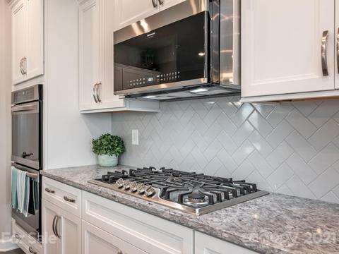 9222 Wind Cave St, Lancaster, SC 29720 photo 8