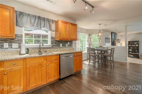 19040 Oakhurst Blvd, Cornelius, NC 28031 photo 13