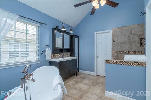 19040 Oakhurst Blvd, Cornelius, NC 28031 photo 29