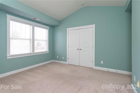 326 Davidson Gateway Dr, Davidson, NC 28036 photo 11