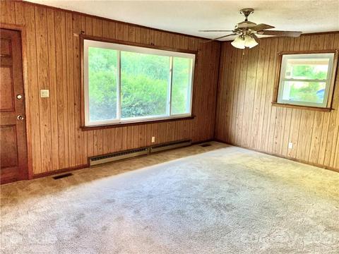 4644 Emerald Dr, Morganton, NC 28655 photo 10