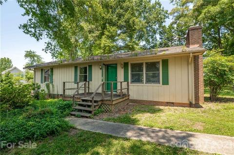 515 Spring St, Davidson, NC 28036 photo 2