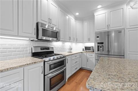 348 Gringley Hill Rd, Fort Mill, SC 29708 photo 6